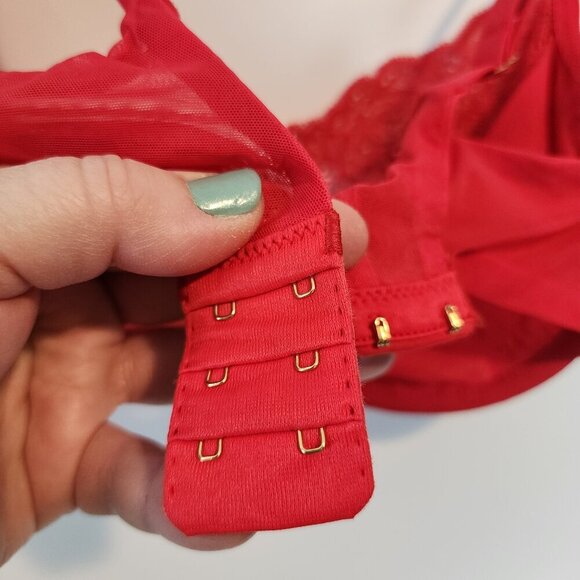 Vintage Victoria's Secret VERY SEXY Sheer Lace Twist Front Push Up Bra‎ RED 36D - Picture 6 of 10